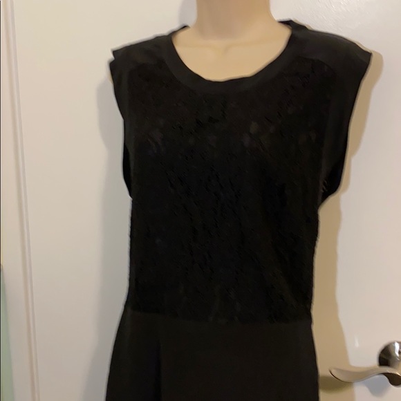 Aritzia - Wilfred little black dress lace & silk - Picture 14 of 14